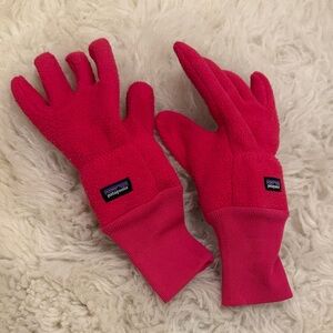 Patagonia Pink Fleece Gloves with Logo